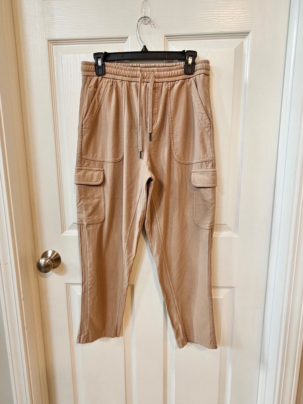 Athleta Farallon Cargo Crop Pants Womens 6 Silt Taupe Drawstring Utility